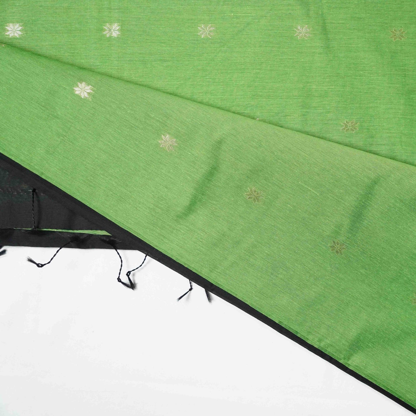 Mandharai | Conifer - Grace in Evergreen Hues