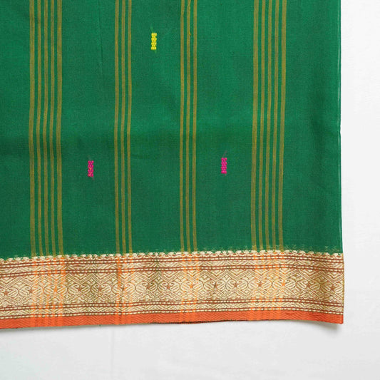 Vanchi | Conifer – Grace in Deep Green